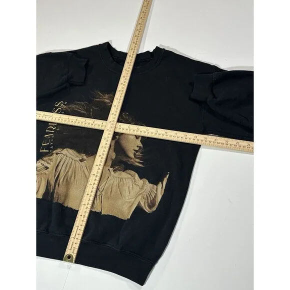 Taylor Swift Fearless Taylor’s Version Album Cover Crewneck Sweatshirt Sz Small - Picture 7 of 9